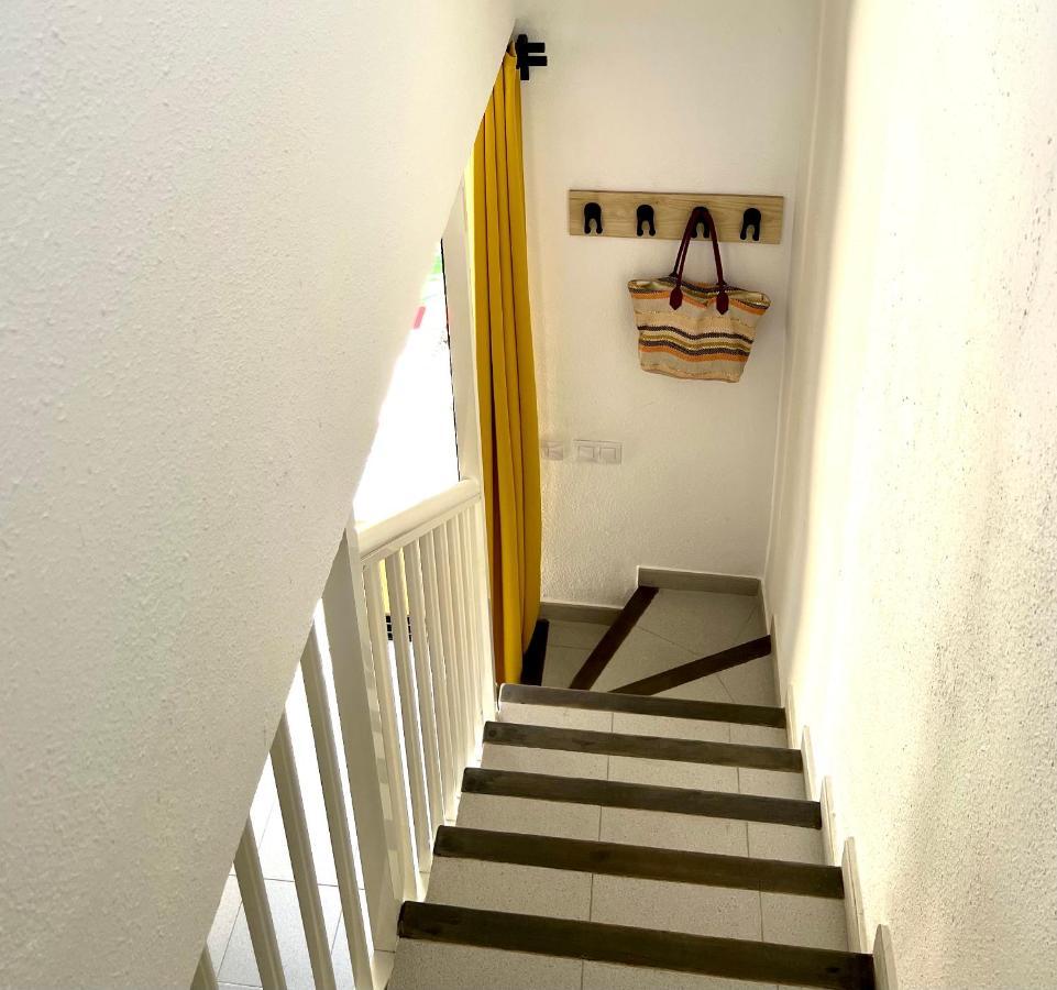 Paola Comfort Apartment Коста Калма Екстериор снимка