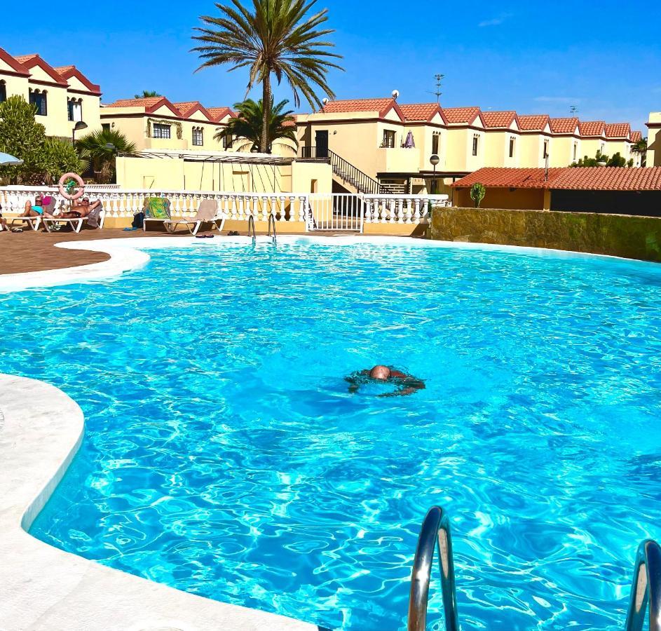 Paola Comfort Apartment Коста Калма Екстериор снимка